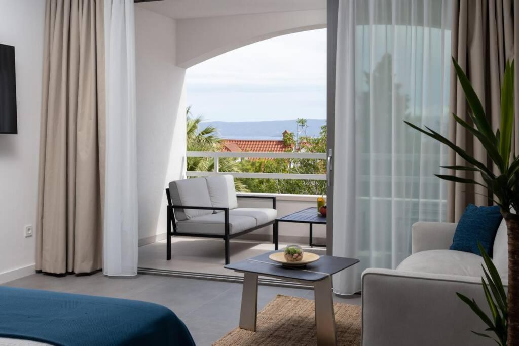 Holiday In Bol **** Blue المظهر الخارجي الصورة